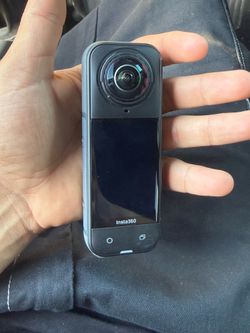 Insta 360 x5