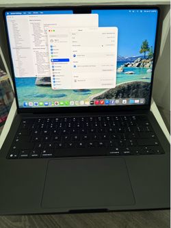 New open box Apple MacBook 14”  Pro m5 pro 24gb ram 1TB AppleCare plus!!! Retail $3365!!!
