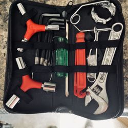 Bicycle Parts, Tool Kit and Inner-Tubes