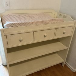 Baby Changing Table – Good Condition