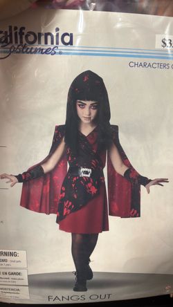 New, Girls Vampire Costume size 6-8