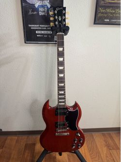 2020 Gibson SG Standard 61’ Cherry