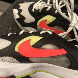 Nike Men’s Size 9 - Zoom Running Shoe - Brand New -$25 - Size 9