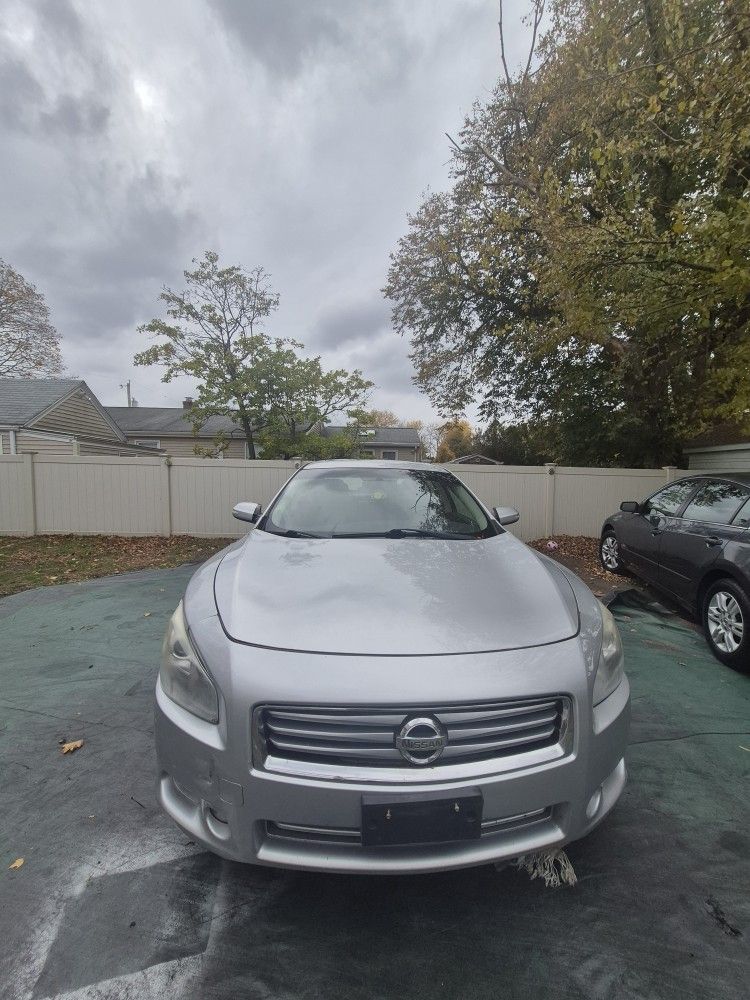 2012 Nissan Maxima