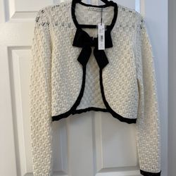 Alice + Olivia Dannie Shrug Cardigan in Soft White & Black L NWT