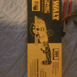 DeWalt 20 Volt 4 1/2 Circular Saw