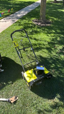 Snow blower (Ryobi)
