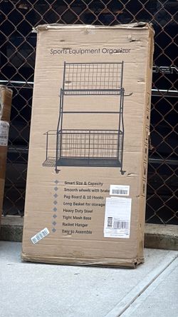 Sport equipment organizer