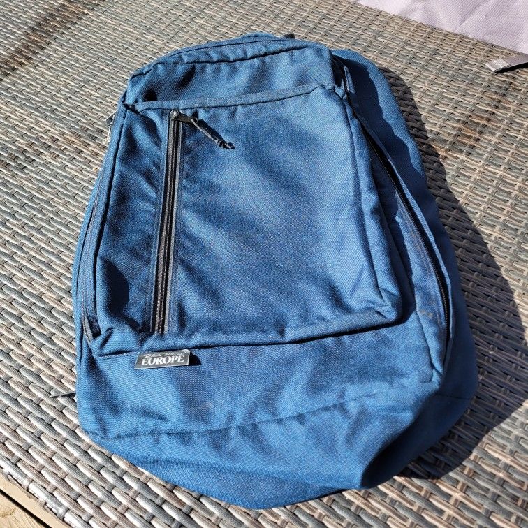 Perfect Rick Steves travel bag with lock and luggage tag