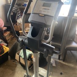 Elliptical Exercise machine 