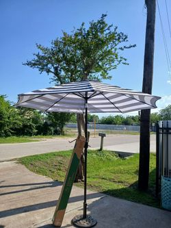 THREE BEAUTIFUL BEACH UMBRELLAS