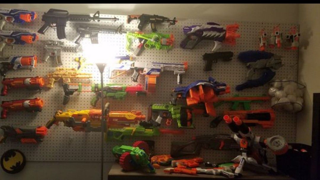 Nerf guns, laser play guns and nerf bullets