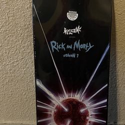 Rick and Morty Skateboard Deck Season 7 Crew-Only Gift Welcome Brand New