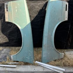 $200 Front Fenders G Body 