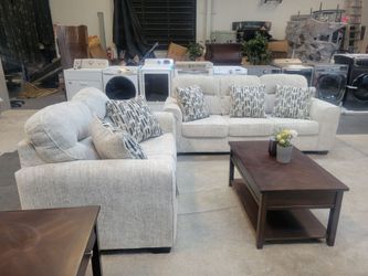 Nuevo Juego De Sala De 2 🛋 Piezas  pagó inicial es de 54 no se necesita crédito 💳