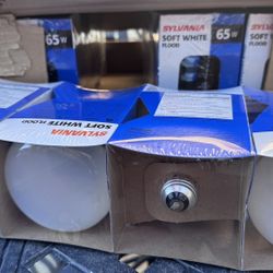 Sylvania Soft White Light Bulbs Set (16 Total Bulbs) NEW