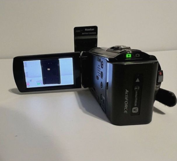 Sony HDR-CX110