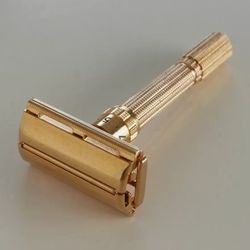 Vintage 1961 (G-4) Gillette Slim Adjustable Aristocrat Gold Plated Razor