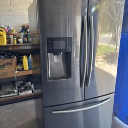 Fridges For Sale Are Plugged In Free Deliver 