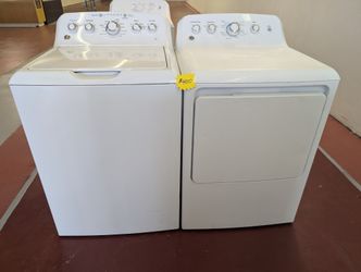 GE Washer And Dryer Set