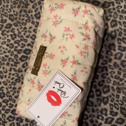 small make up bag