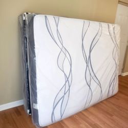 New QUEEN MATTRESS and BOX SPRING 2PC