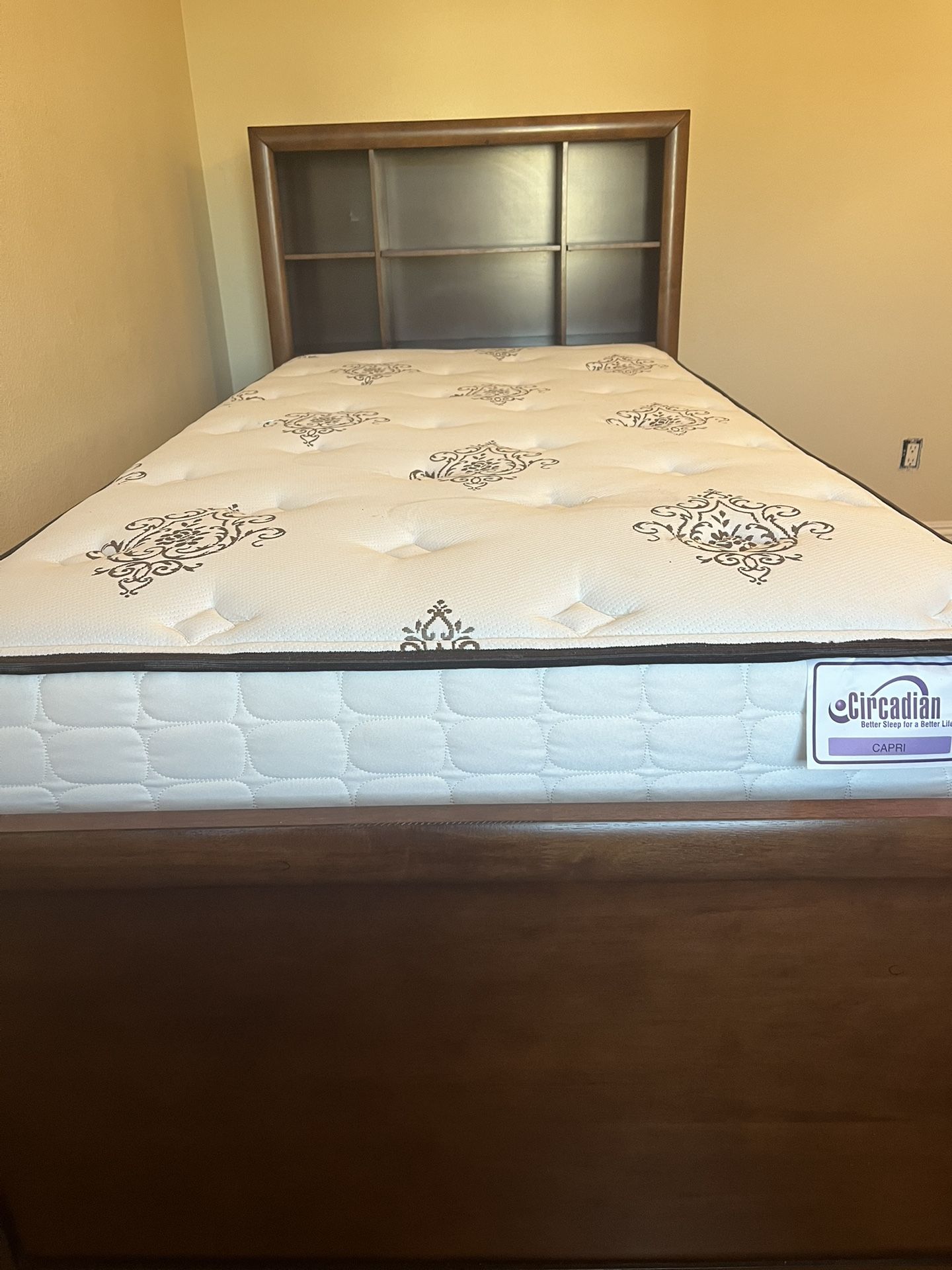 Solid Wood Twin Bed. with Bookcase and Drawers