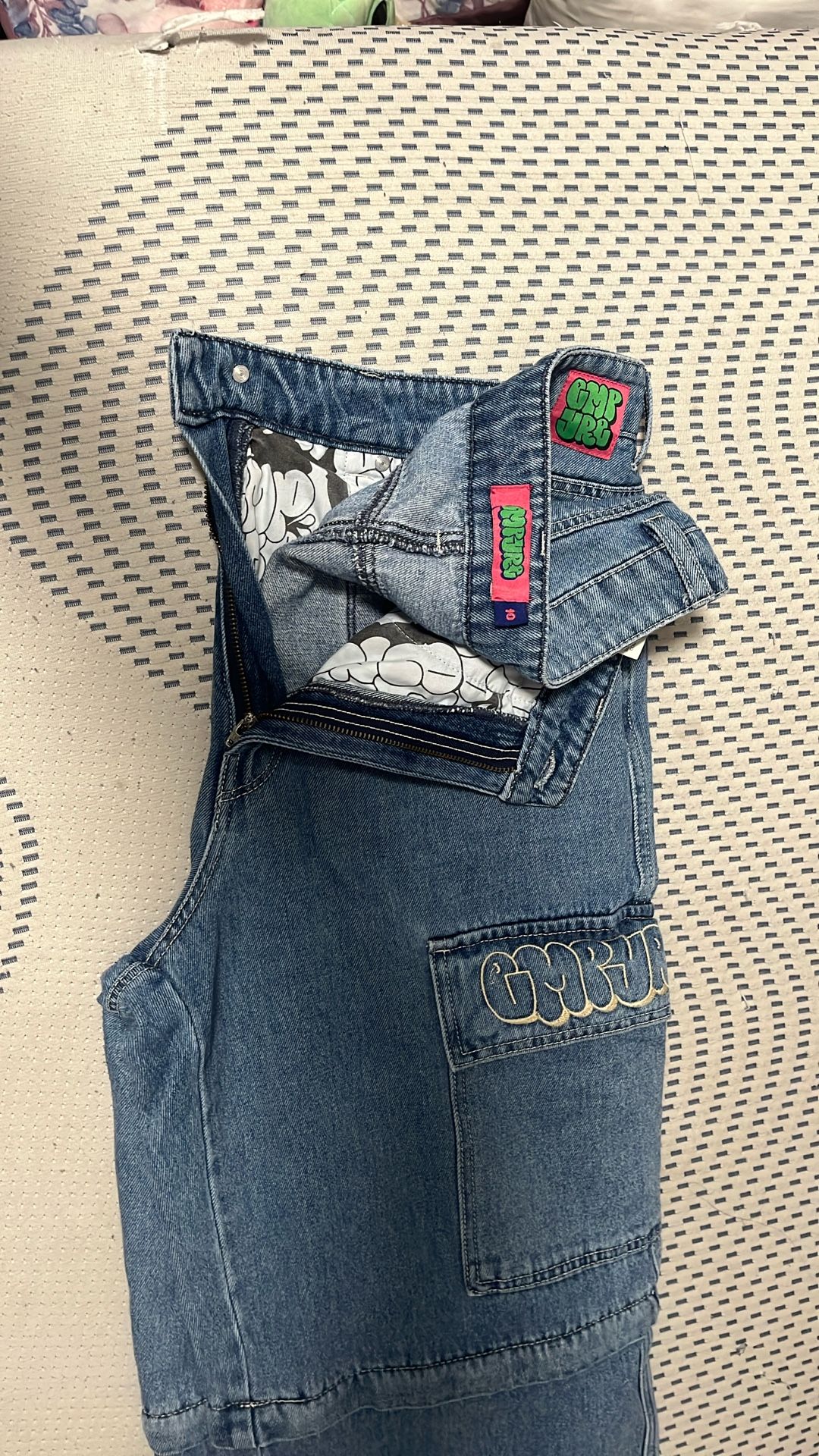 **BRAND NEW**Empyre Pants Female Size 10