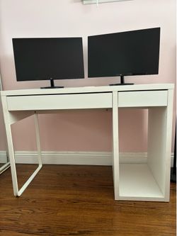White computer table