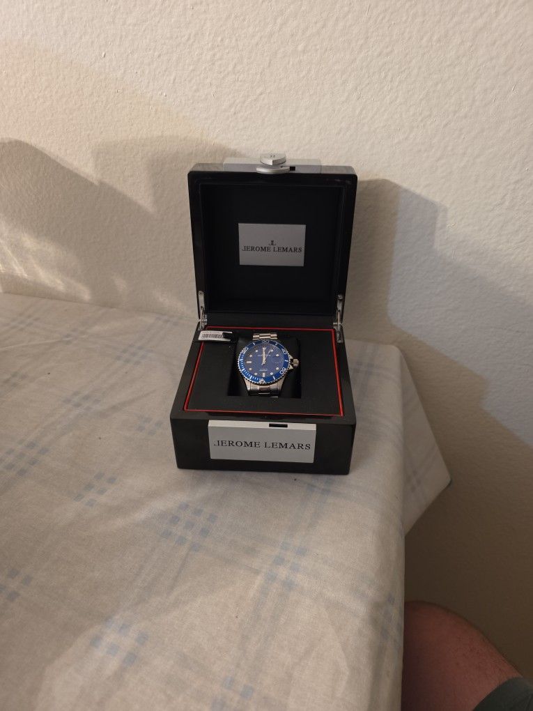 Jerome Lamars Watch-Blue And Silver