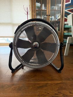 Floor fan