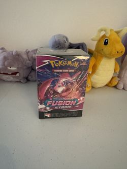 Pokémon Fusion Strike Build & Battle Box