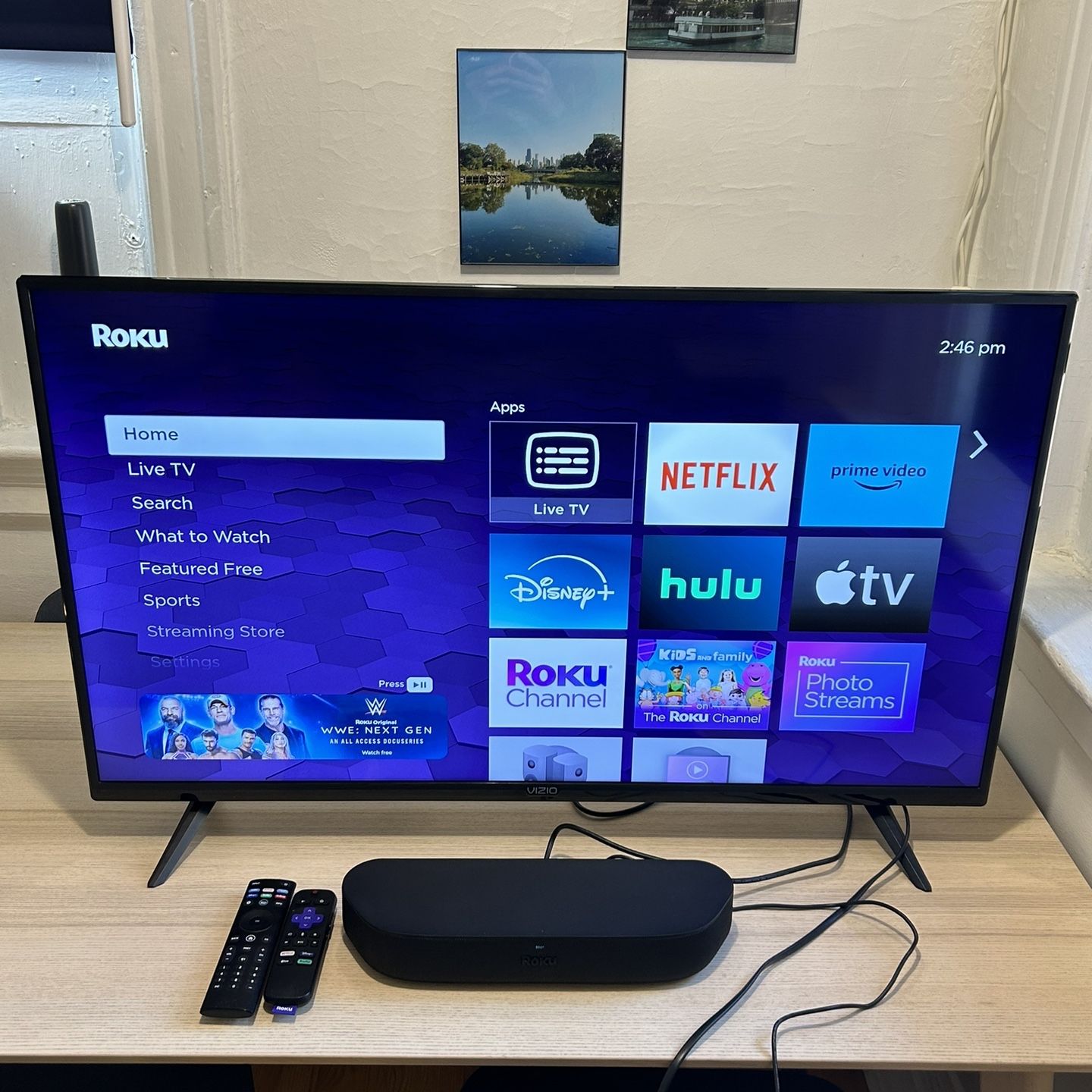 Vizio 40” 4K w/Roku 4K Streaming Soundbar