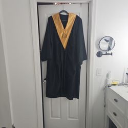Gilbert High School Grad Gown 