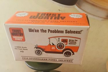 NIB VTG Die cast 1916 Studebacker Delivery Van
