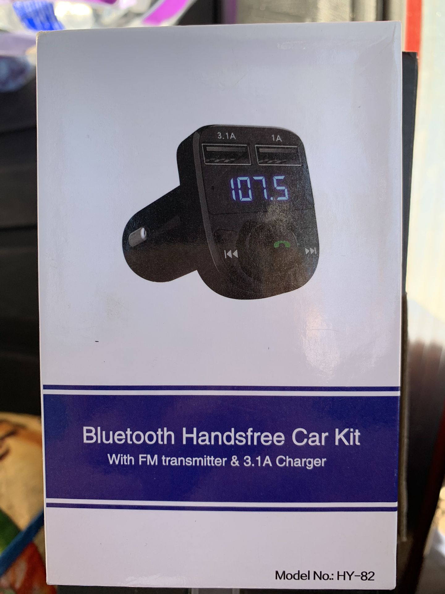 Bluetooth Handsfree Car Kit - With FM transmitter & 3.1A Charger