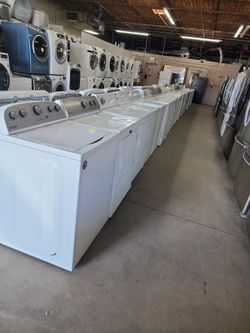 Whirlpool Maytag Large Capacity Washer And Dryer Set 