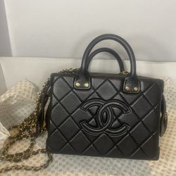 Authentic CHANEL Chain Tote  Small Vanity  Case Gold M AS3344 Black Leather