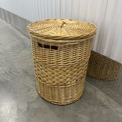 Wicker Laundry/Storage Basket 