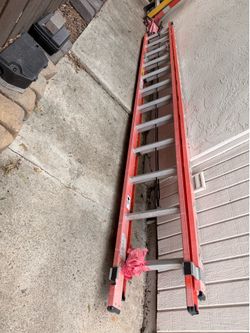 Werner 24 foot fiberglass extension ladder
