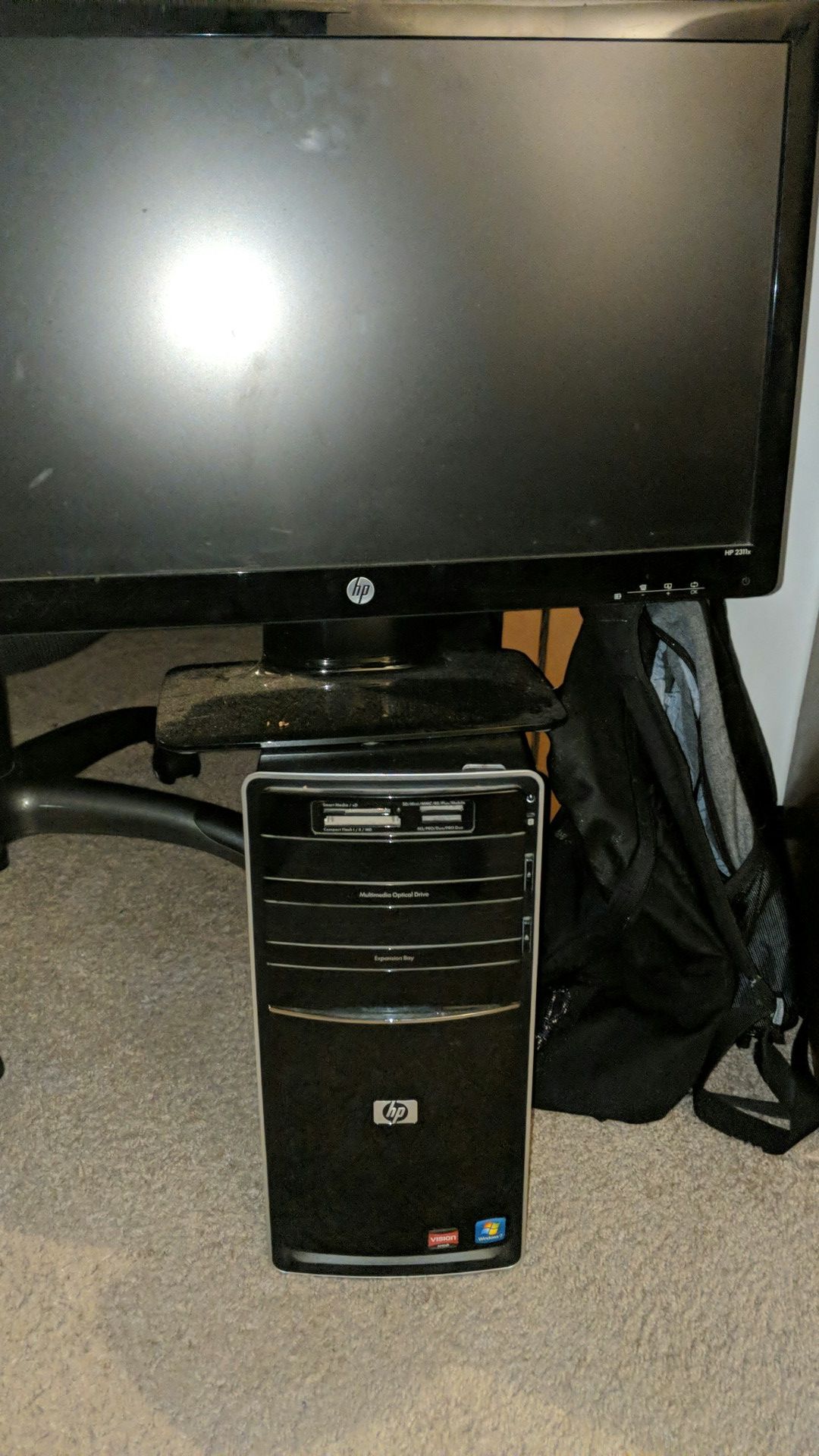 HP desktop with monitor (SSD w/10)