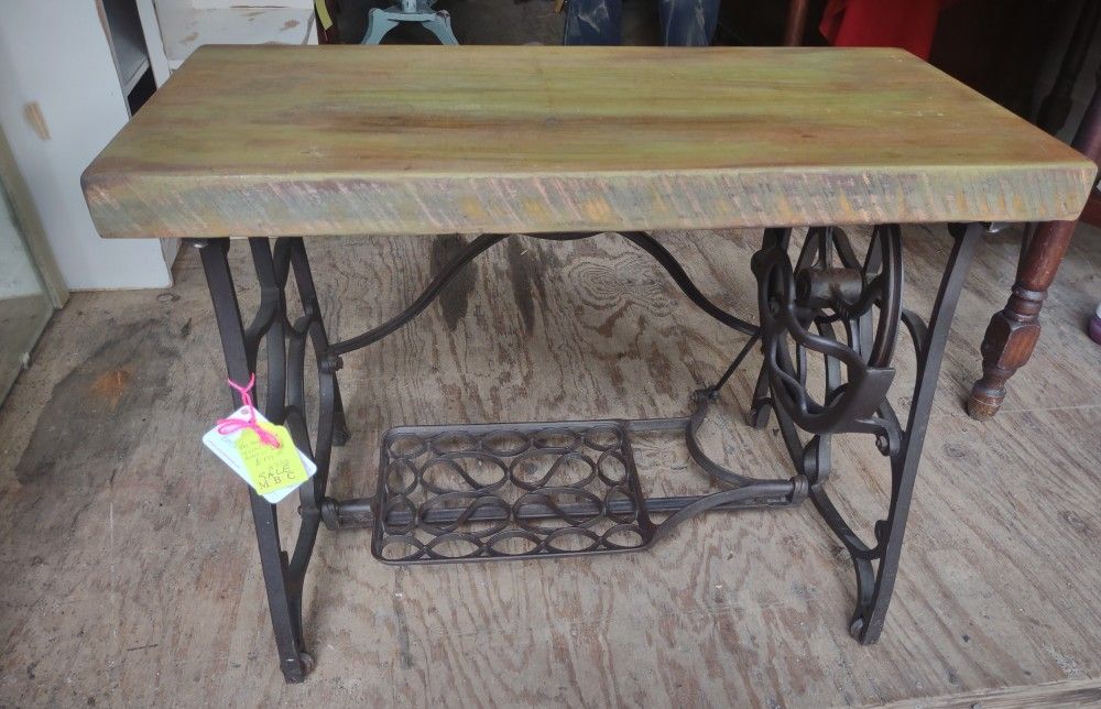 Bench/ Table