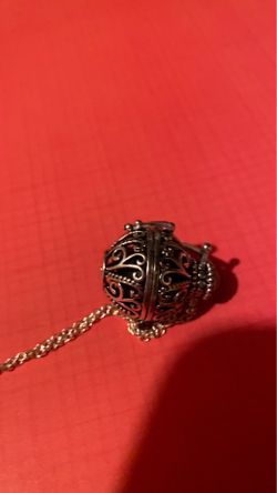 Essential oil necklace