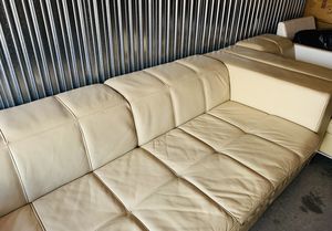 New And Used Leather Sofas For In Littleton Co Offerup