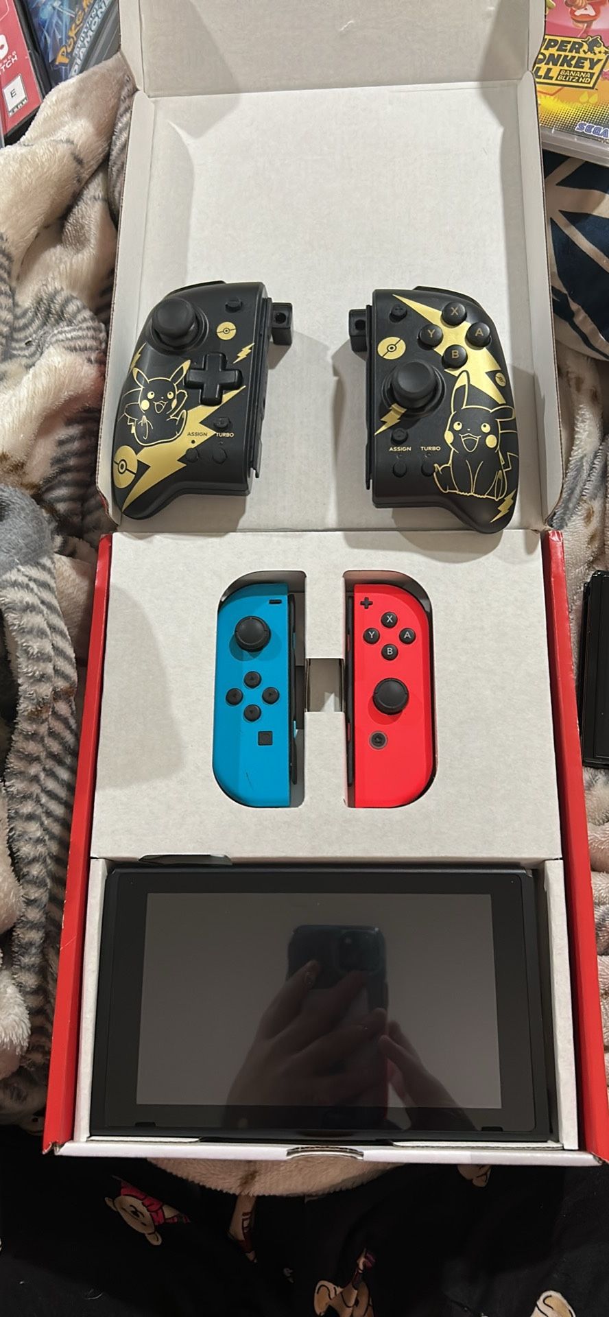 Nintendo Switch  Bundle