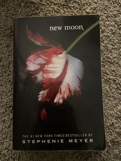 New Moon Twilight Saga