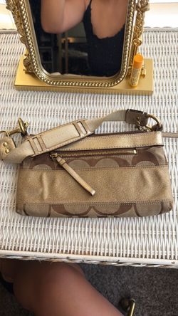 Coach shoulder bag