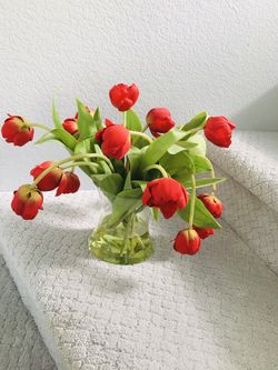 Tulip silk floral arrangement looks so real