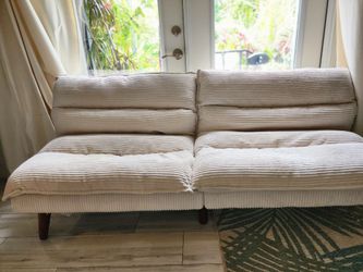 Futon.