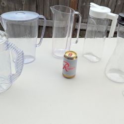 Water - Juice Pitchers ::: Weddings Parties